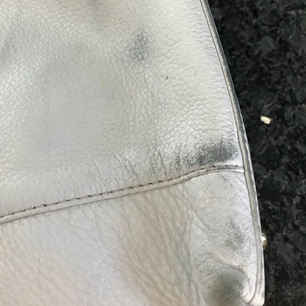 MK purse - Picture 5 of 5